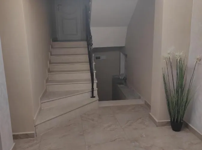 게스트하우스 Adriya 4*