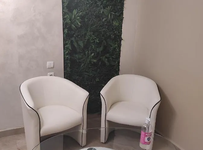 بيت ضيافة Adriya